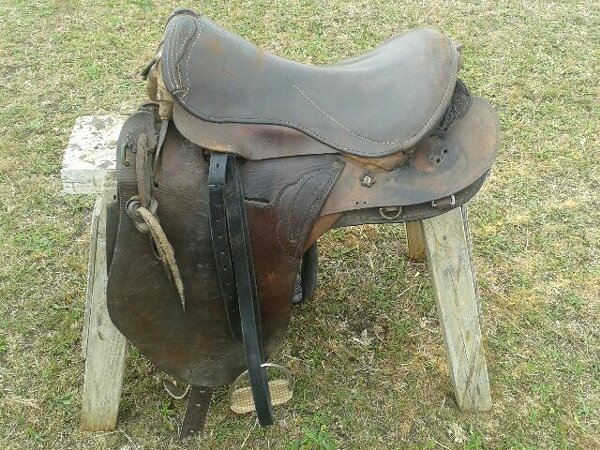 studerbaker saddle 1.jpg