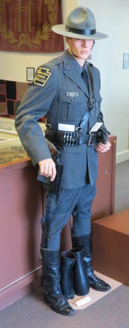 mounted policeman.jpg