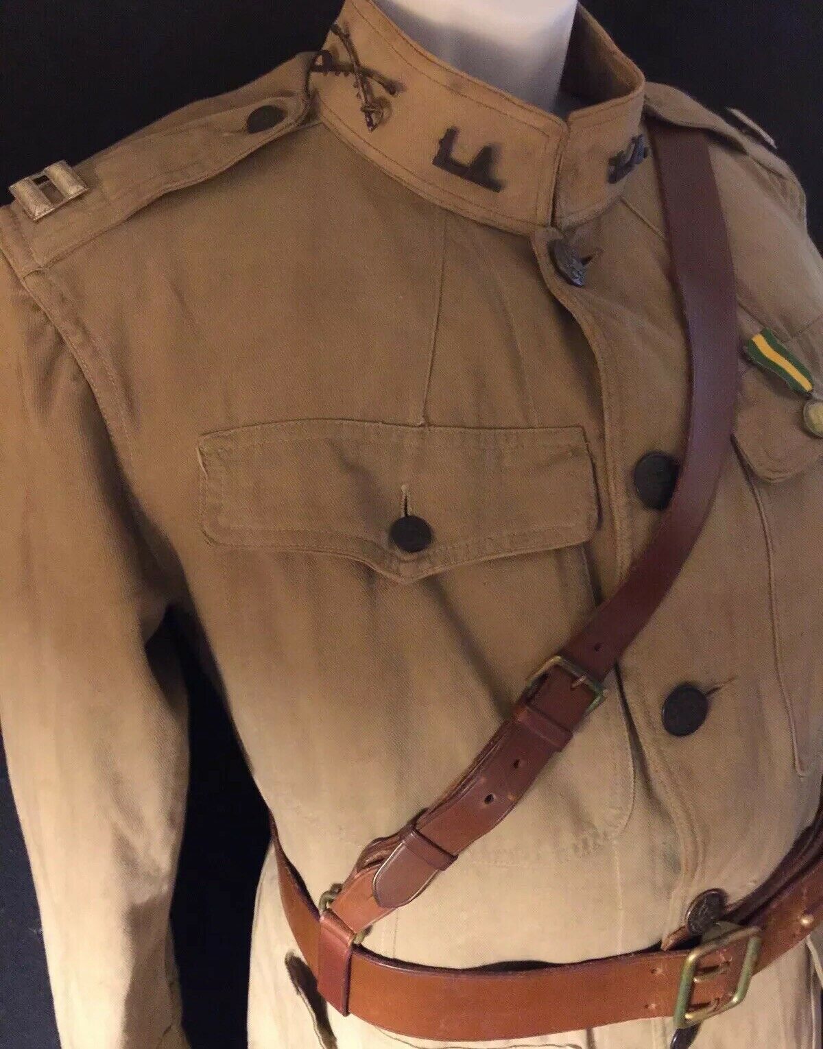 CPT_Louis_J_Taylor_1916_Uniform.jpg